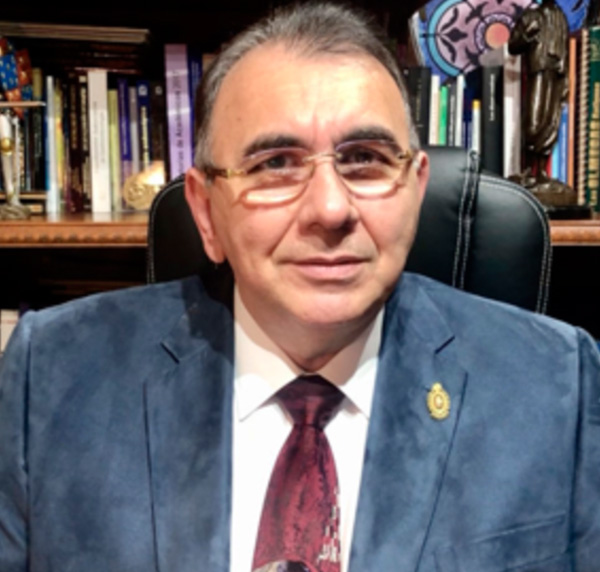 Dr. Juan Miguel Abdo Francis